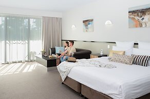 Macquarie 4 Star