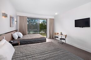 Macquarie 4 Star
