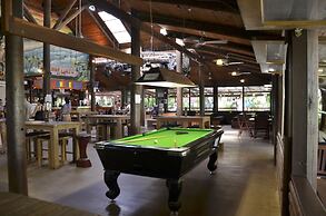 PKs Jungle Village - Hostel