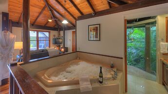 Misty View Cottages Montville