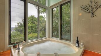 Misty View Cottages Montville