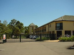 St. Marys Park View Motel