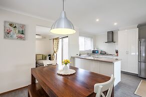 Beachfront Cottages Torquay