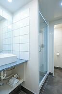 Admirals Motor Inn
