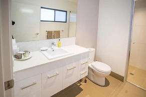 Spinifex Motel & Serviced Apartments
