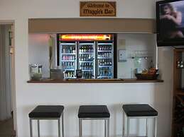 Spinifex Motel & Serviced Apartments