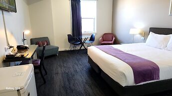 The Grand Motel