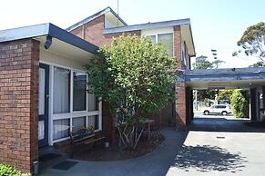 Kardinia Park Motel
