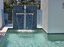 Koola Beach Apartments Bargara
