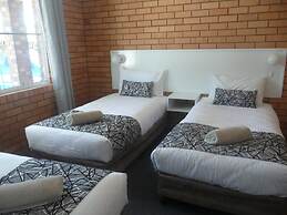 Rosebourne Gardens Motel
