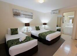 The Palms Motel