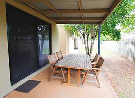 The Palms Motel