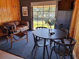 Great Lake Hotel
