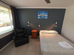 Aspley Sunset Motel