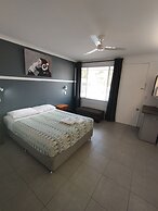 Aspley Sunset Motel