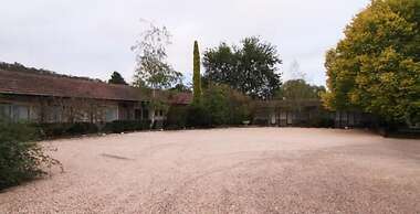 Melrose Motel