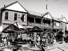 The Blue Pub