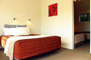 Te Awa Motel