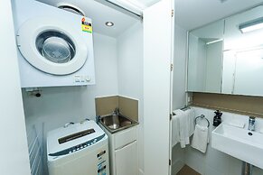 Atrio Apartments