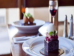 Brougham Arms Hotel
