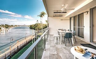 Jacaranda Noosa