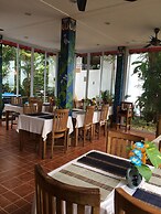 Top Resort