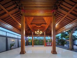 Aston Inn Rembang
