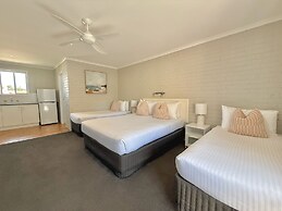 Pelican Motor Inn