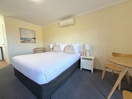 Pelican Motor Inn