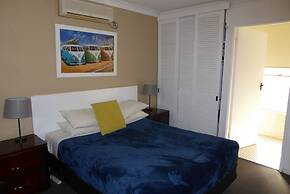 Windmill Motel