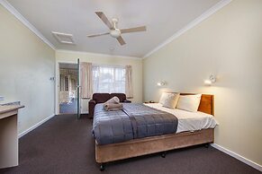 Wintersun Gardens Motel