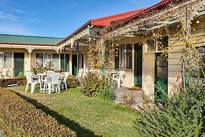 Wintersun Gardens Motel