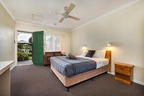Wintersun Gardens Motel