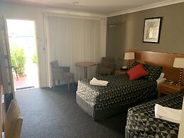 The Grapevine Motel
