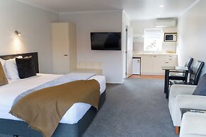 Pacific Coast Motor Lodge