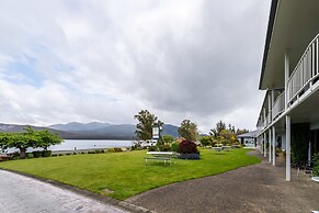 Lakeside Motel & Apartments