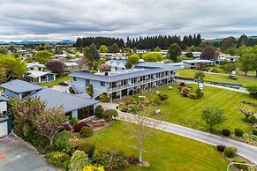 Lakeside Motel & Apartments