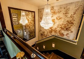 Hotel Coronation