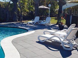 Pacific Palms Motor Inn