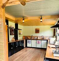 Zeehan Bush Camp