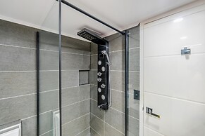 Olympus Apartments