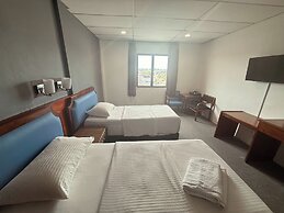Anika Inn Kluang