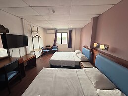 Anika Inn Kluang