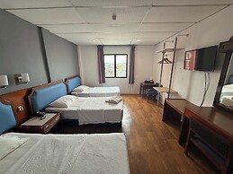 Anika Inn Kluang