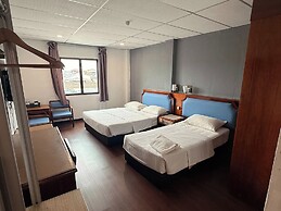 Anika Inn Kluang