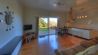 Hideaway Retreat