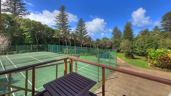 Hideaway Retreat