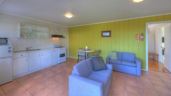 Hideaway Retreat
