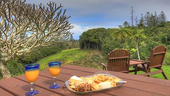 Hideaway Retreat