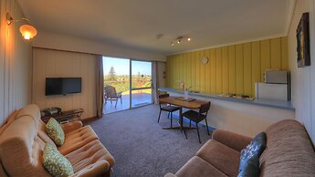 Hideaway Retreat